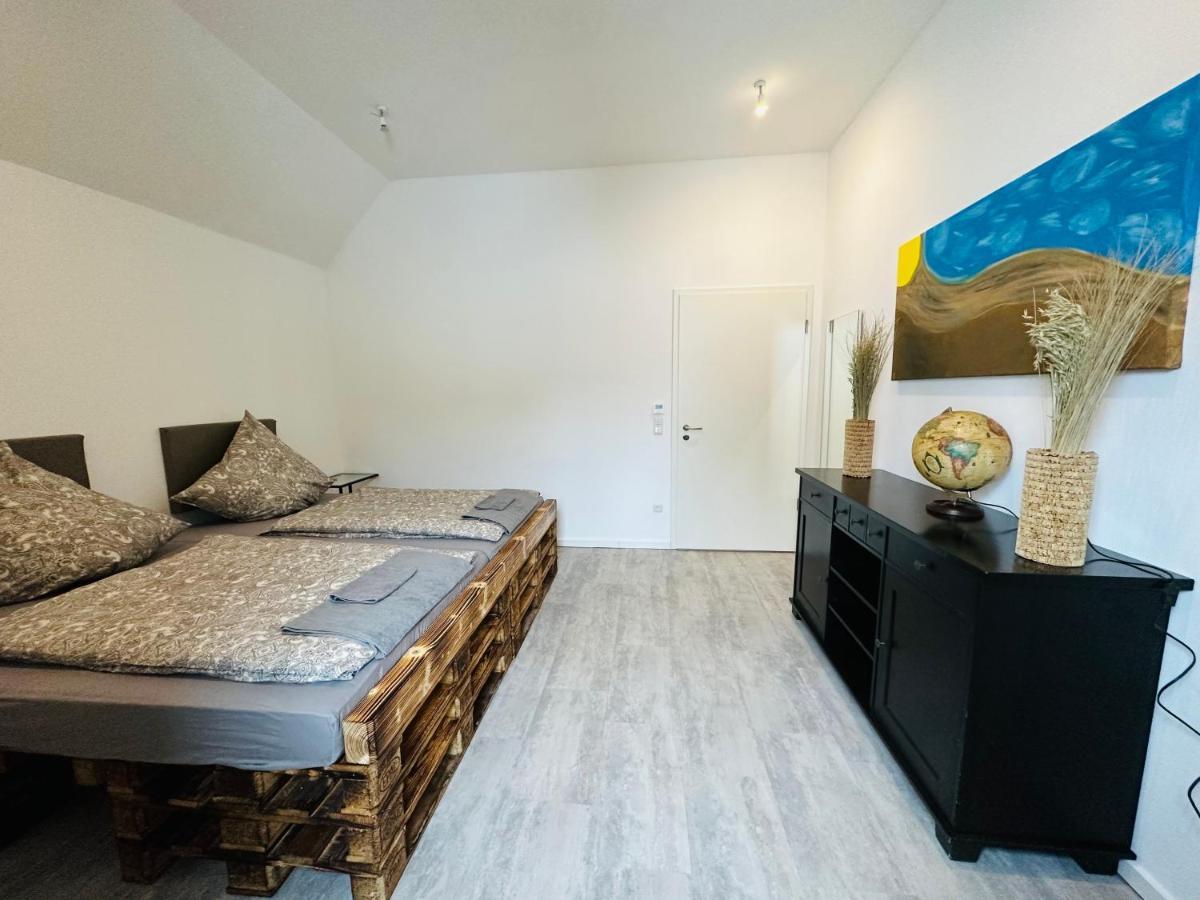 Leitmike&Sun 4 Apartamento Greussenheim Exterior foto